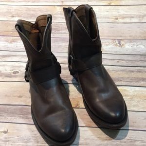 Frye Wyatt Harness Brown Leather Boots